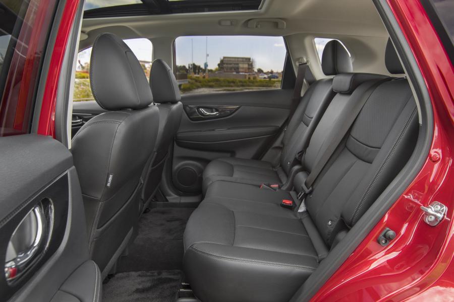 Интерьер Nissan X-Trail TL (T32) 2017 года  (AU) (фото 23 из 30)
